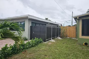 1330 NE 41st Dr, Pompano Beach, FL 33064 - Photo 9