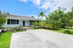 2417 SE 19th Pl, Fort Lauderdale, FL 33316 - Photo 3