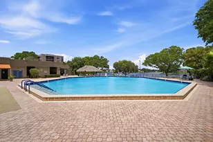 901 Colony Point Cir, Pembroke Pines, FL 33026 - Photo 37