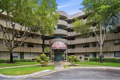 901 Colony Point Circle #523, Pembroke Pines, FL 33026 - Photo 43