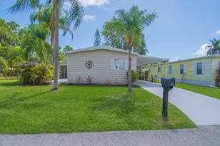 78 W Caribbean, Port Saint Lucie, FL 34952 - Photo 9
