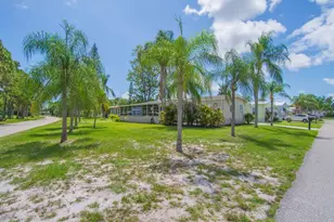 78 W Caribbean, Port Saint Lucie, FL 34952 - Photo 43