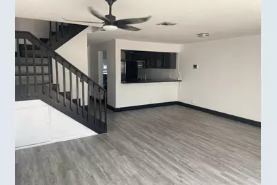 817 Crystal Lake Drive, Deerfield Beach, FL 33064 - Photo 11