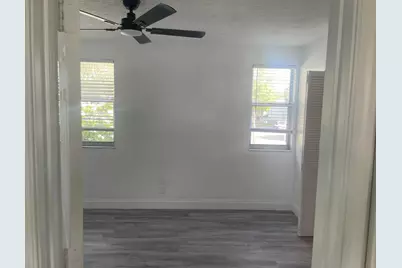 817 Crystal Lake Drive, Deerfield Beach, FL 33064 - Photo 5
