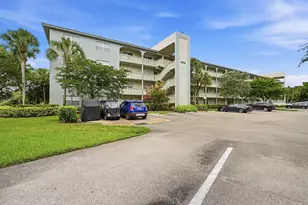 3004 Portofino Isle, Coconut Creek, FL 33066 - Photo 7