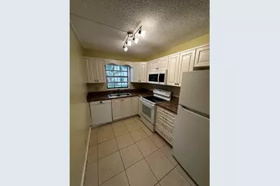 321 Olivewood Place #121, Boca Raton, FL 33431 - Photo 3