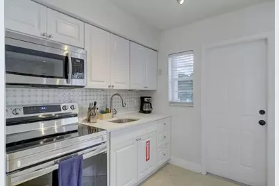 2740 NE 30th Place #1-2, Fort Lauderdale, FL 33306 - Photo 5