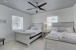 2740 NE 30th Pl, Fort Lauderdale, FL 33306 - Photo 3
