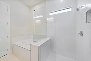 818 SE Courances Dr, Port Saint Lucie, FL 34984 - Photo 25