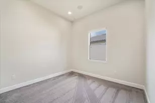 818 SE Courances Dr, Port Saint Lucie, FL 34984 - Photo 31
