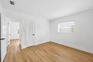 8410 NW 59th Pl, Tamarac, FL 33321 - Photo 17