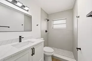 8410 NW 59th Pl, Tamarac, FL 33321 - Photo 21