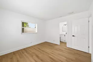 8410 NW 59th Pl, Tamarac, FL 33321 - Photo 15