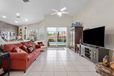 136 Hidden Hollow Terrace, Palm Beach Gardens, FL 33418 - Photo 9