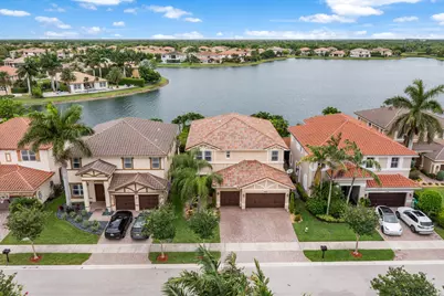 10151 Lake Vista Court, Parkland, FL 33076 - Photo 3