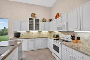 7760 Carrington Ct, Boynton Beach, FL 33472 - Photo 15