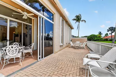7760 Carrington Court, Boynton Beach, FL 33472 - Photo 25