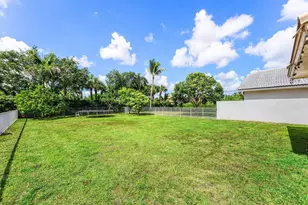 140 Bellezza Terrace, Royal Palm Beach, FL 33411 - Photo 35