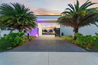 9741 SE Gomez Avenue, Hobe Sound, FL 33455 - Photo 13
