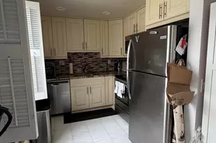 133 Flanders C, Delray Beach, FL 33484 - Photo 19