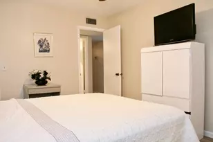 133 Flanders C, Delray Beach, FL 33484 - Photo 11
