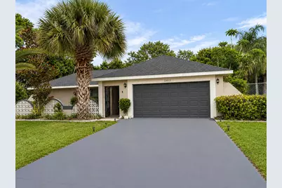 2411 SE Morningside Boulevard, Port Saint Lucie, FL 34952 - Photo 1