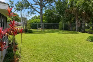 2411 SE Morningside Blvd, Port Saint Lucie, FL 34952 - Photo 15