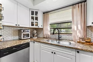 2298 Lena Ln, West Palm Beach, FL 33415 - Photo 5