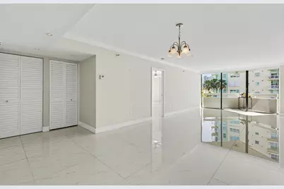 2501 Brickell Avenue #903, Miami, FL 33129 - Photo 11