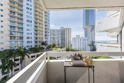 2501 Brickell Avenue #903, Miami, FL 33129 - Photo 7