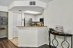 500 Crestwood Ct N, Royal Palm Beach, FL 33411 - Photo 15