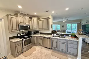 3600 Red Tailed Hawk Dr, Port Saint Lucie, FL 34952 - Photo 9