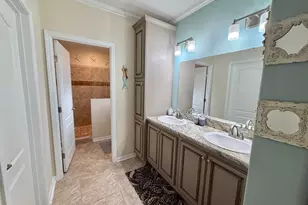 3600 Red Tailed Hawk Dr, Port Saint Lucie, FL 34952 - Photo 27