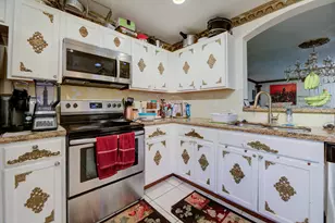 7118 Hawks Nest Terrace, Riviera Beach, FL 33407 - Photo 11