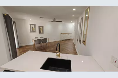 385 NW 36th Avenue, Deerfield Beach, FL 33442 - Photo 13
