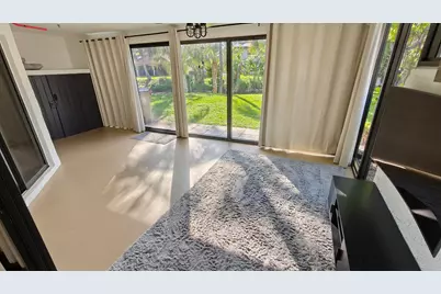 385 NW 36th Avenue, Deerfield Beach, FL 33442 - Photo 23