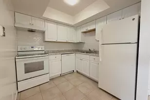 3120 Collin Dr, West Palm Beach, FL 33406 - Photo 1