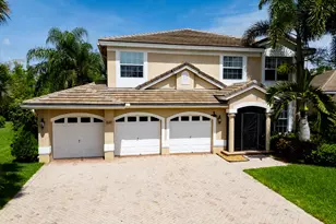 1681 Lakefield N Ct, Wellington, FL 33414 - Photo 9