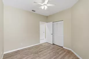 1500 Lacosta Dr W, Pembroke Pines, FL 33027 - Photo 33