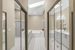 1500 Lacosta Dr W, Pembroke Pines, FL 33027 - Photo 25
