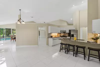 1500 Lacosta Drive W, Pembroke Pines, FL 33027 - Photo 11