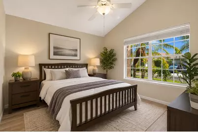 1500 Lacosta Drive W, Pembroke Pines, FL 33027 - Photo 27