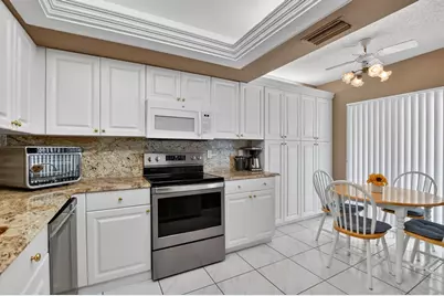 10953 Lake Front Place, Boca Raton, FL 33498 - Photo 13