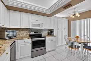 10953 Lake Front Pl, Boca Raton, FL 33498 - Photo 13