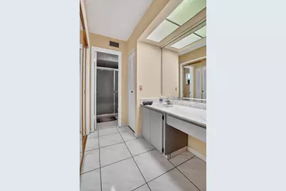 10953 Lake Front Place, Boca Raton, FL 33498 - Photo 19