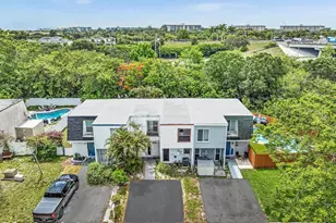 264 Sunshine Dr, Coconut Creek, FL 33066 - Photo 27