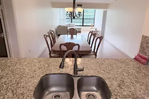 1514 Whitehall Dr, Davie, FL 33324 - Photo 5