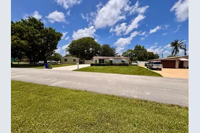5771 NW 24th Court, Margate, FL 33063 - Photo 31