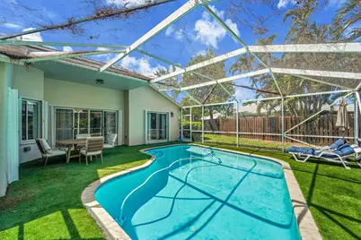 945 Sunflower Avenue, Delray Beach, FL 33445 - Photo 29