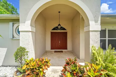 945 Sunflower Avenue, Delray Beach, FL 33445 - Photo 35